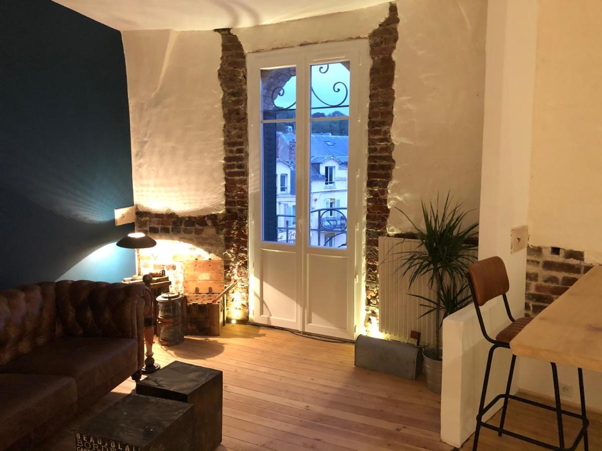 Appartement Avec Balcon - Vue Mer - 100M De La Plage - Hypercentre - 55M2 Villers-sur-Mer Esterno foto