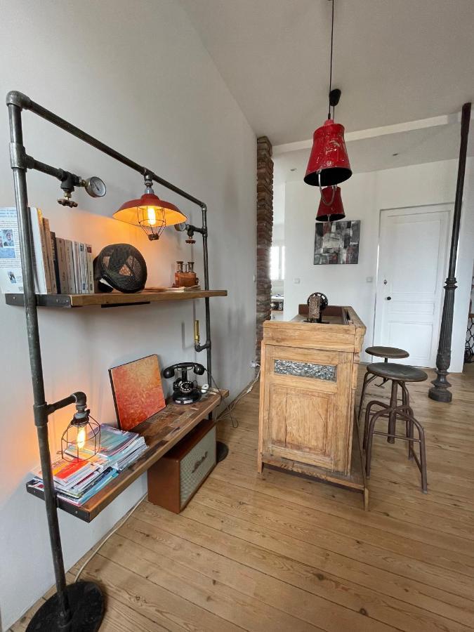 Appartement Avec Balcon - Vue Mer - 100M De La Plage - Hypercentre - 55M2 Villers-sur-Mer Esterno foto