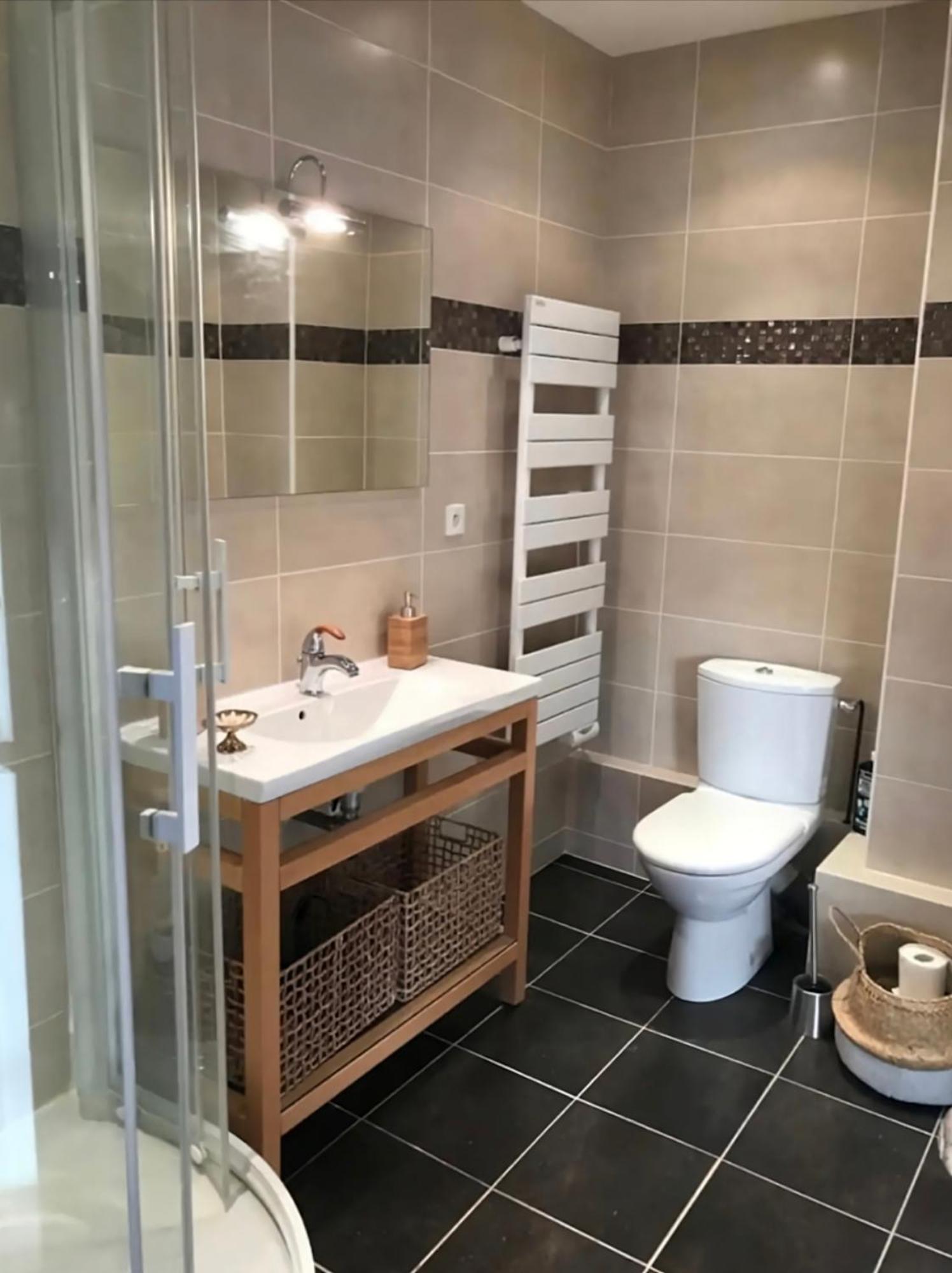 Appartement Avec Balcon - Vue Mer - 100M De La Plage - Hypercentre - 55M2 Villers-sur-Mer Esterno foto
